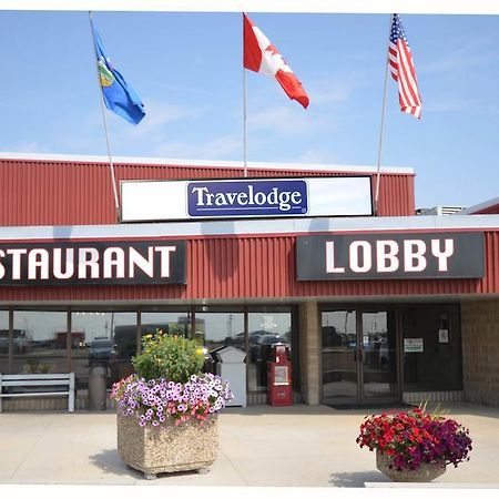 Travelodge Hanna Canada Grey Exterior photo