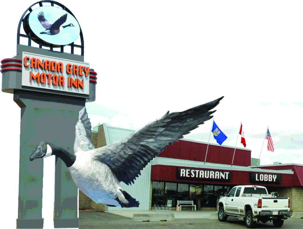 Travelodge Hanna Canada Grey Exterior photo